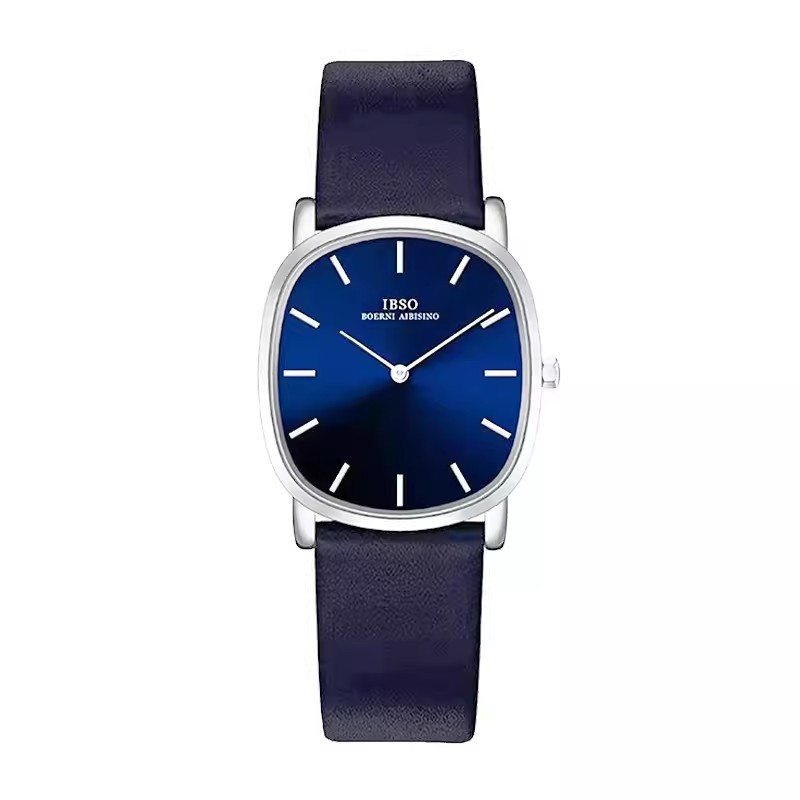 新しいスタイリッシュなレザーストラップウォッチ、大きな楕円形 - Cartier Watch Tank のレビューと価格
